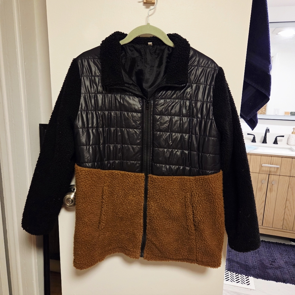Half Puffy Half Teddy Zip-up Lightweight Coat